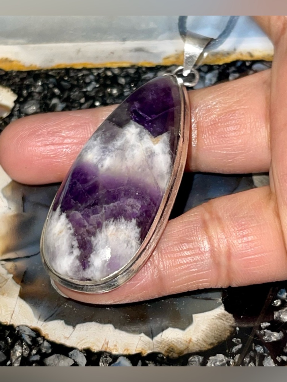 Chevron Amethyst Pendant 2 1/2” - Picture 12 of 17